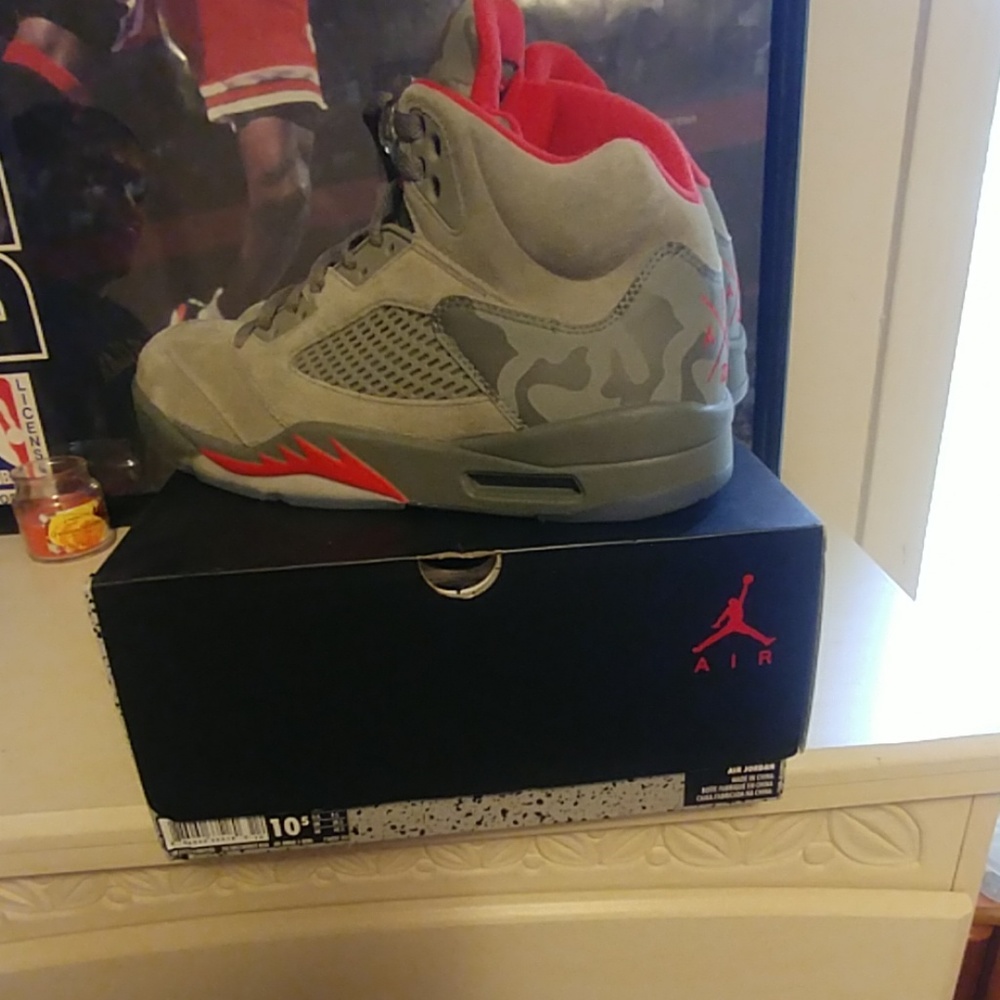 Air Jordan 5 Retro